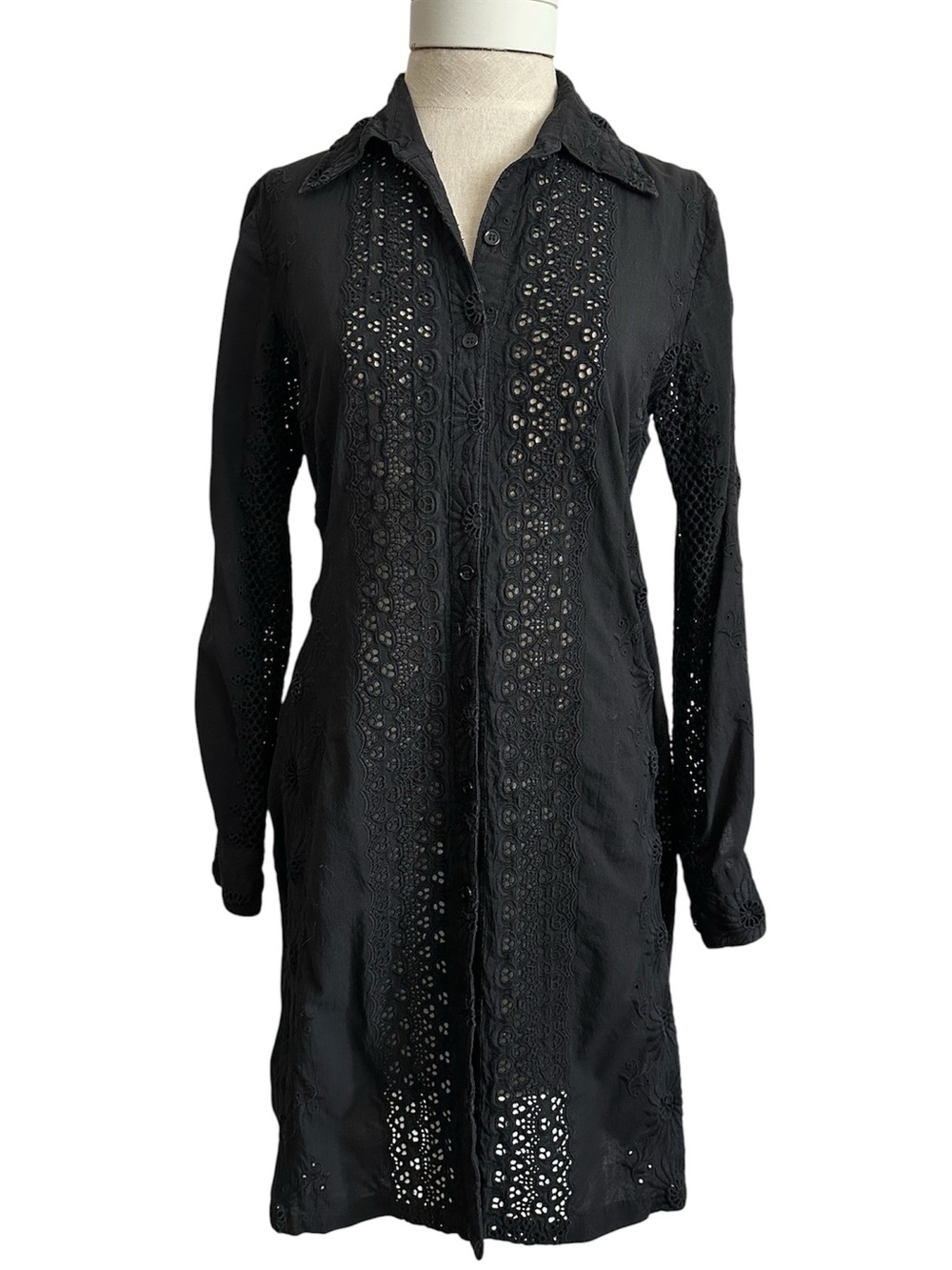 BCBG Black Cotton Eyelet Shirt Dress Long Sleeves Size Small